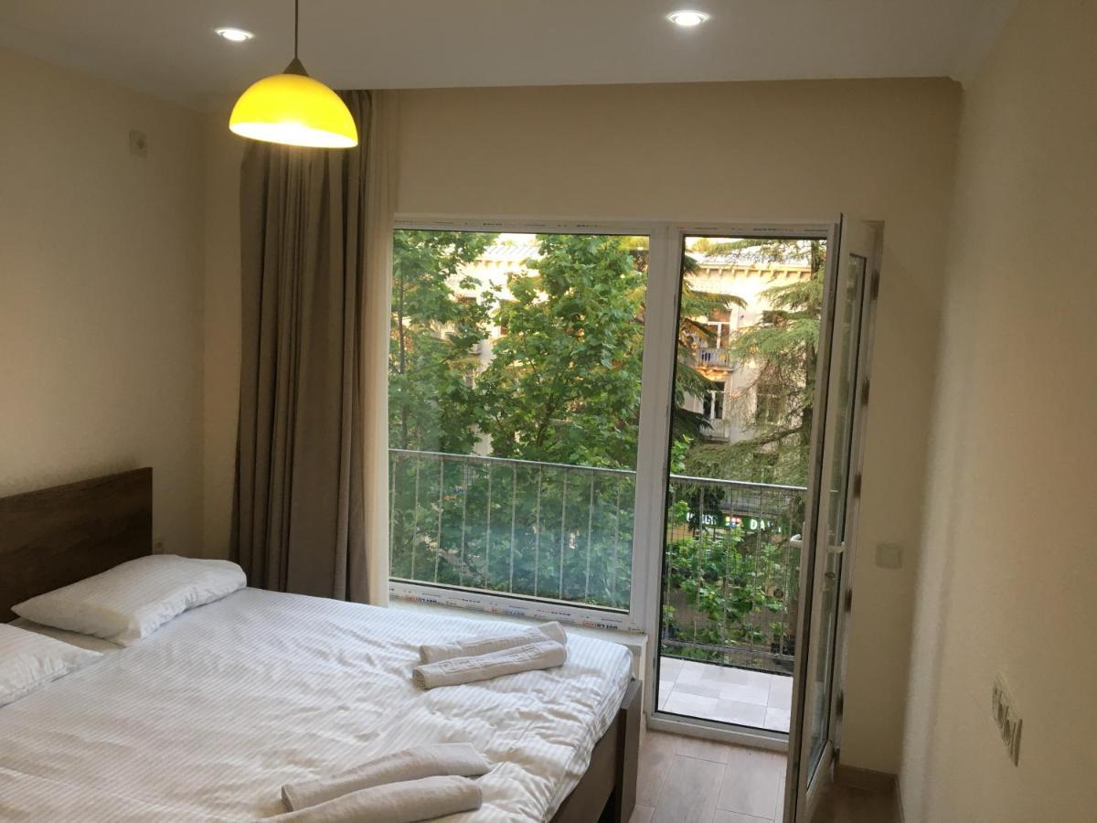Room 27 In 쿠타이시 외부 사진